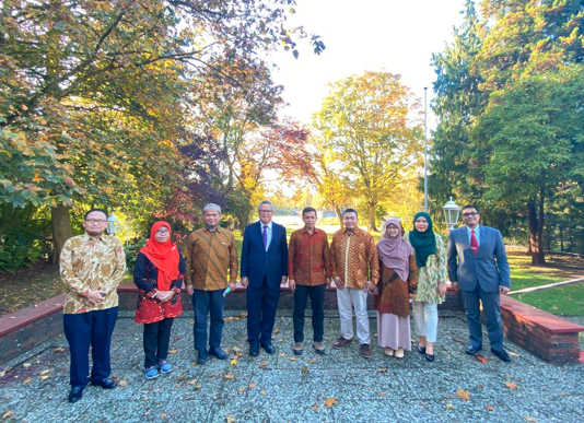 Visit of Indonesian General Consulate in Hamburg